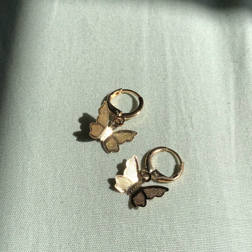 Gold Butterfly Earrings Huggie Hoops🦋🦋 - Picture 2 of 4